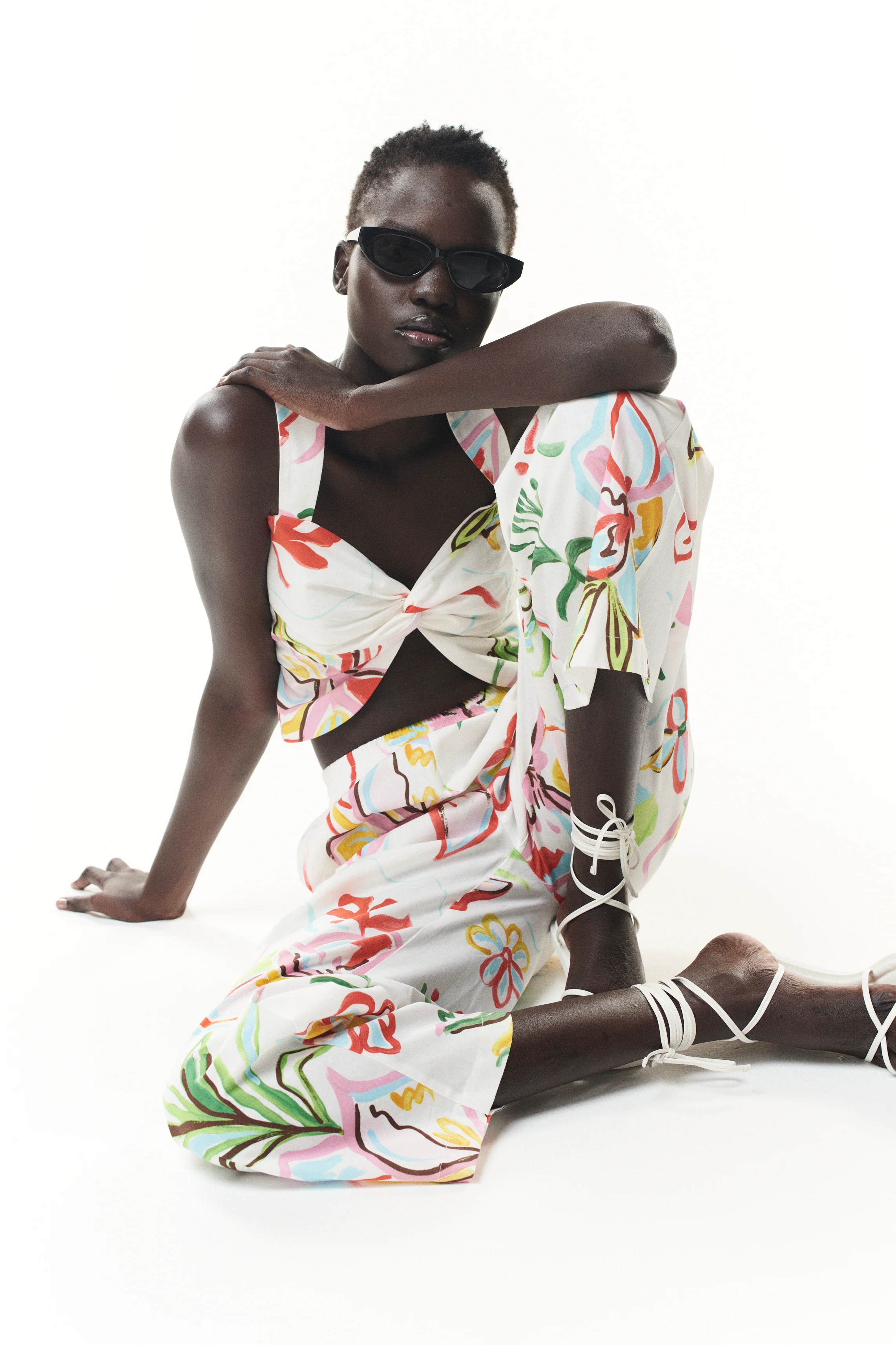 Amanda Painterly Floral Cotton Trousers - Image 3